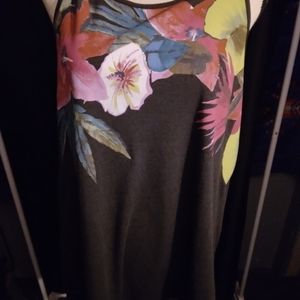 Woman's  Tank Top, Black and  Tropical, size Xl